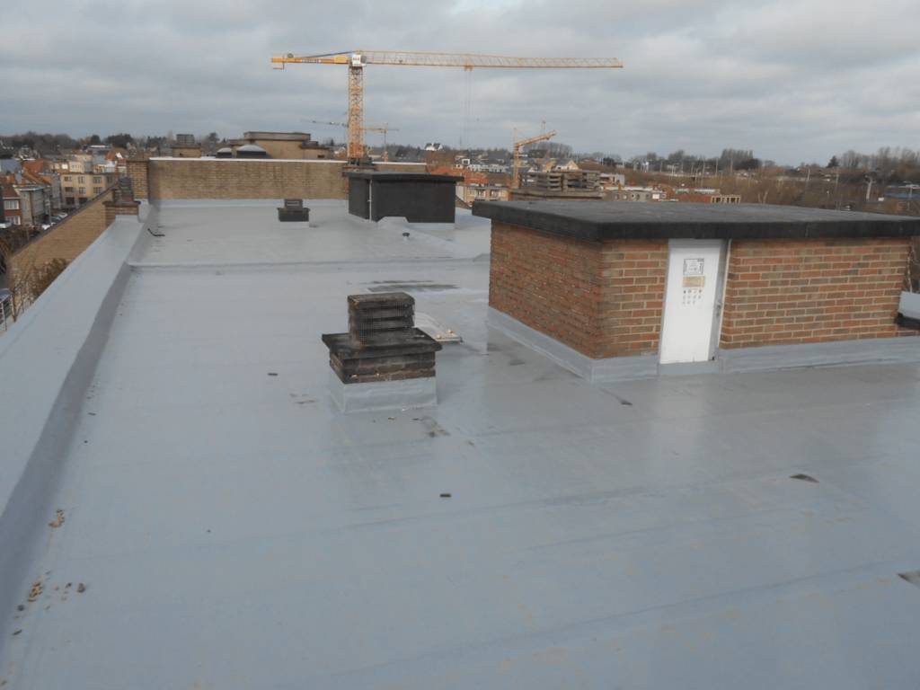 Single Component Cold Applied Liquid System for Warm Roofs - IKO hybritech 1K PU - Waterproofing system
