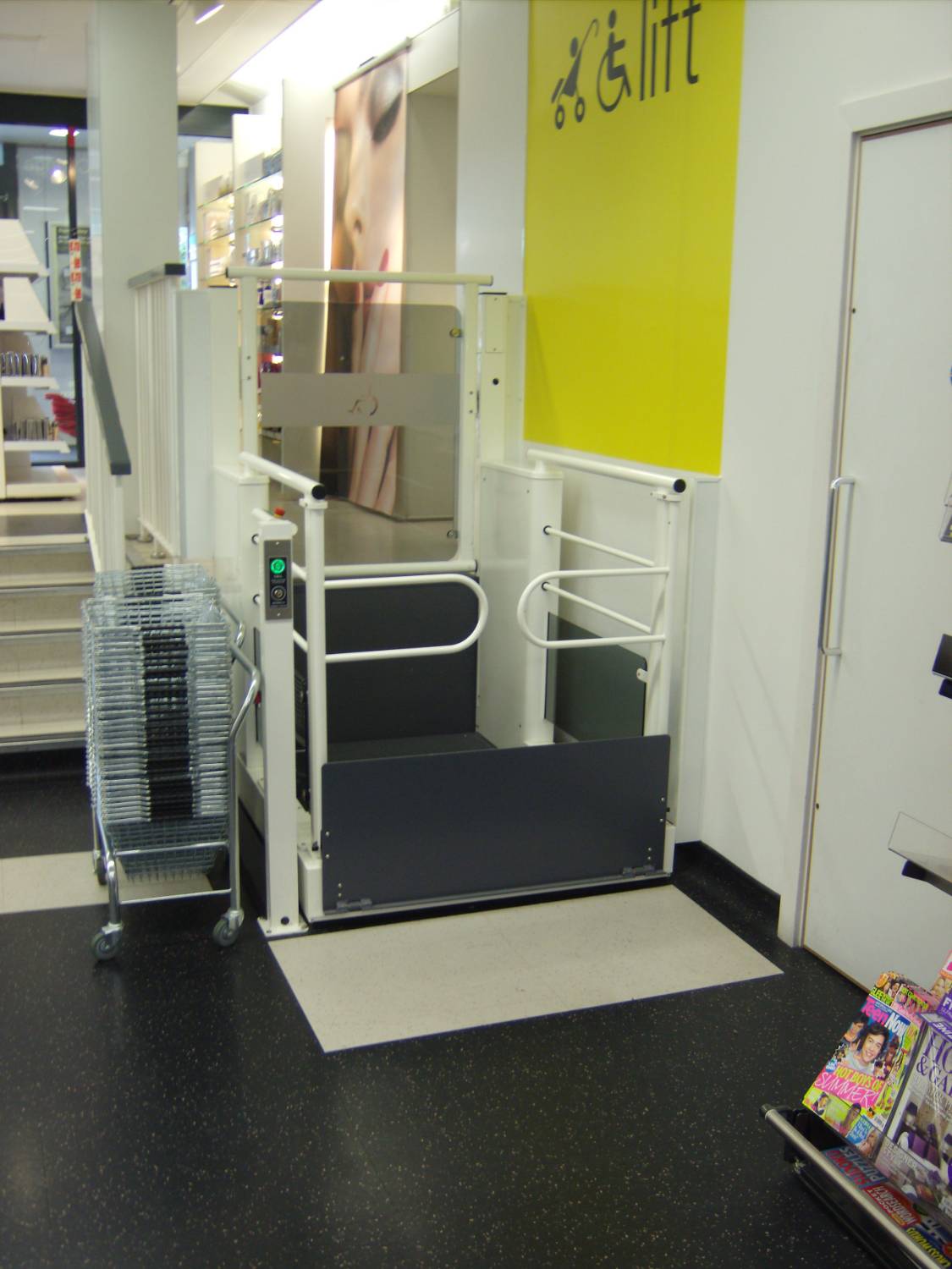 Stannah Lowriser open platform lift 1m 