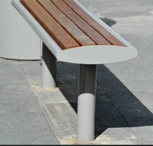 Thornhill Bench