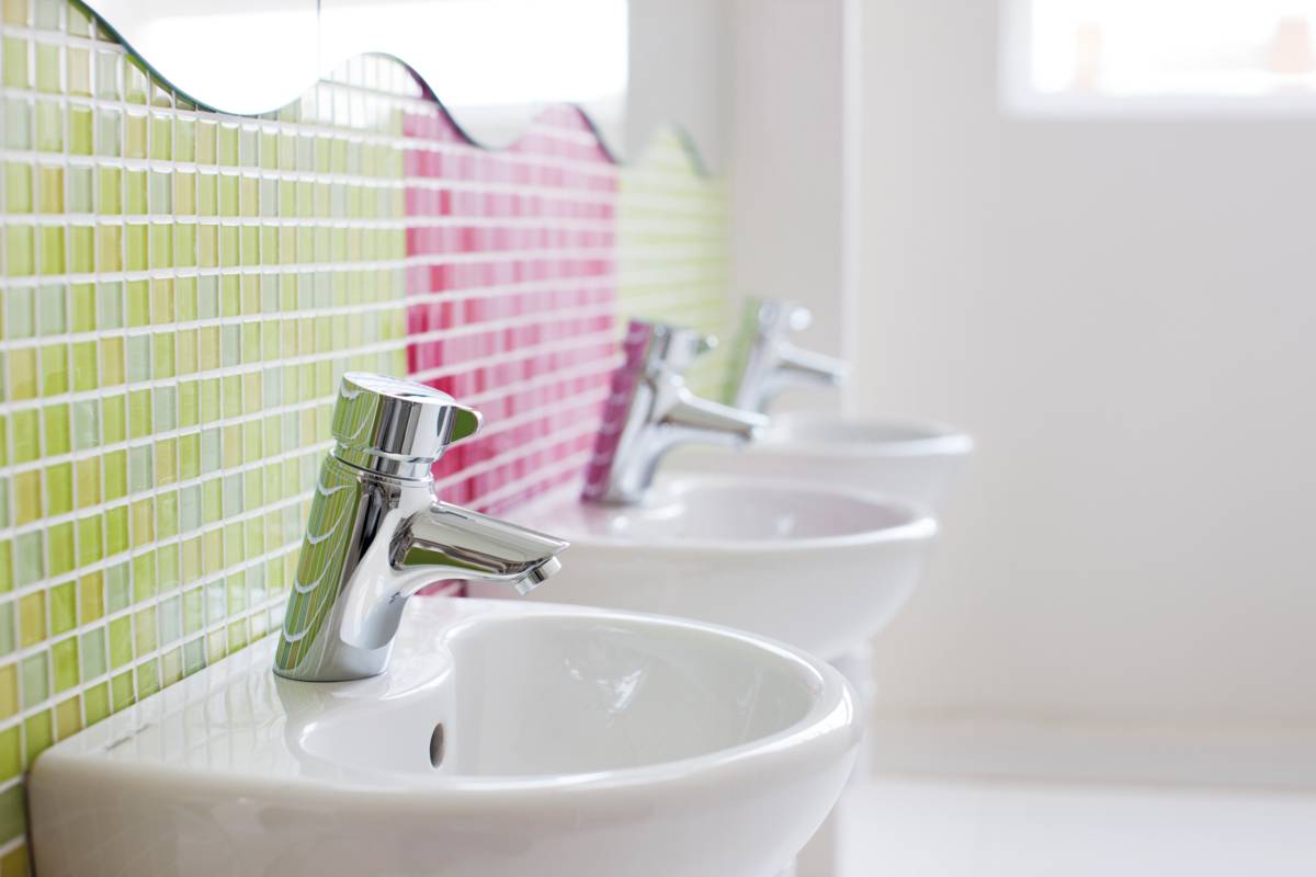 Avon 21 - Push Button Self Closing Mixer Tap - Mixer Tap