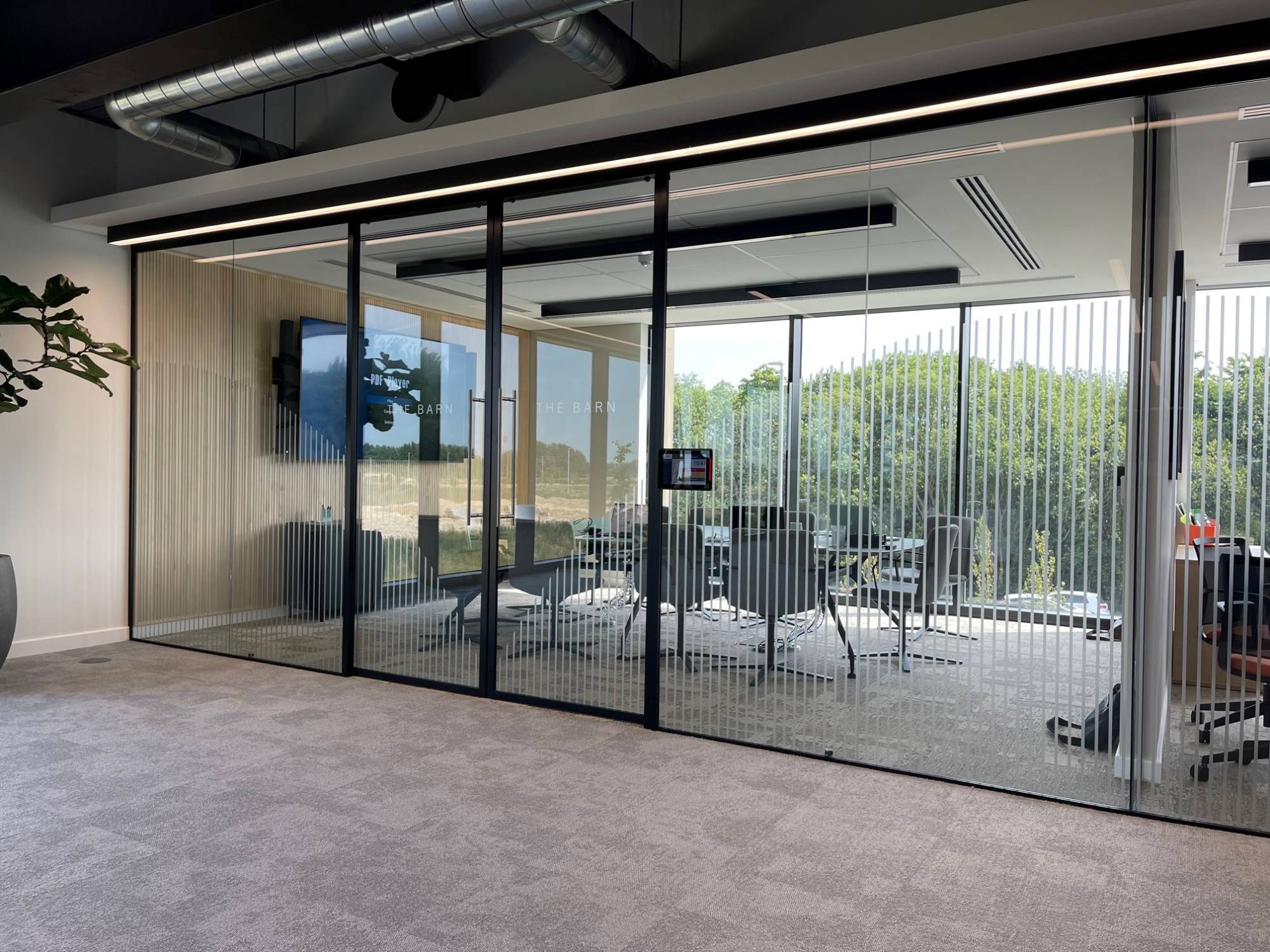 Silence Single Glazed Partitions - Office/ Meeting Space Partition Systems