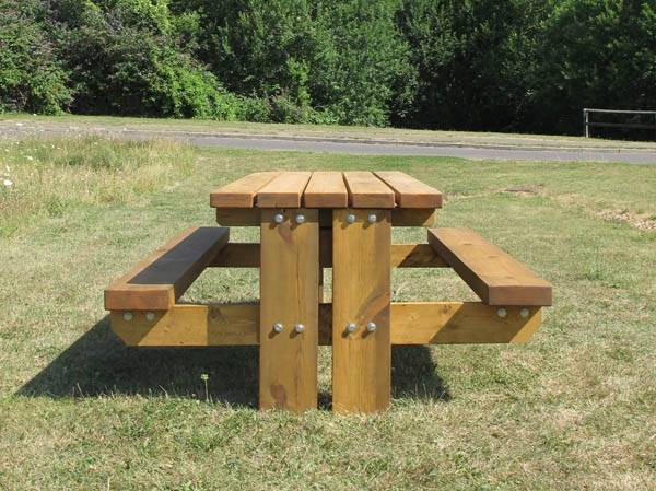 Stark Picnic Table