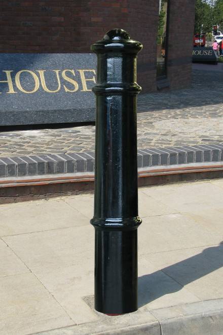 Cast Iron Cannon Bollard