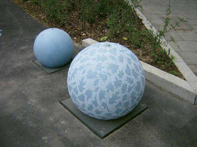 Spherical 500/ 700 Concrete Bollard