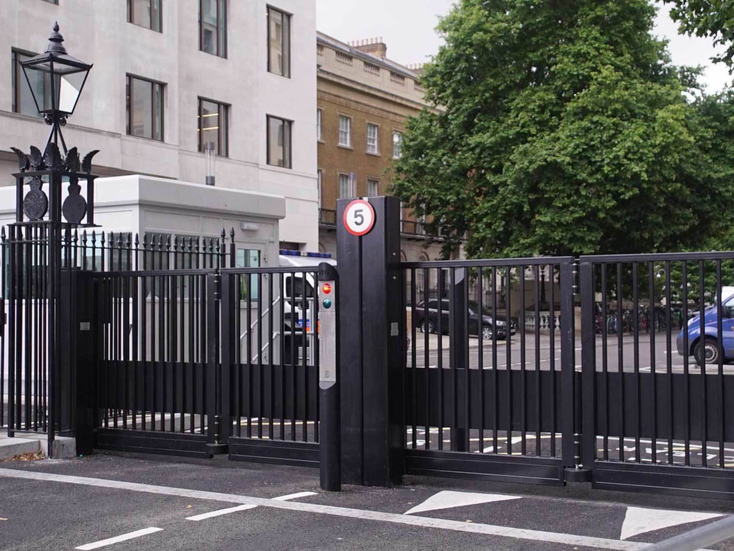 CSG 10650 Crash Tested Trackless Bi-Folding Security Gate HVM - Security Gate