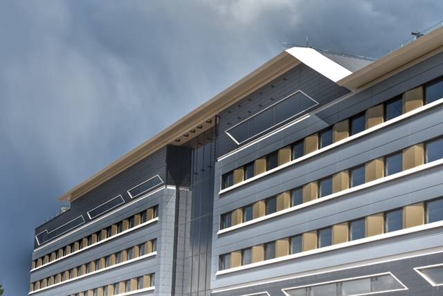 Vantage® IP (Interlocking Plank) Rainscreen  Cladding System - Rainscreen Cladding System