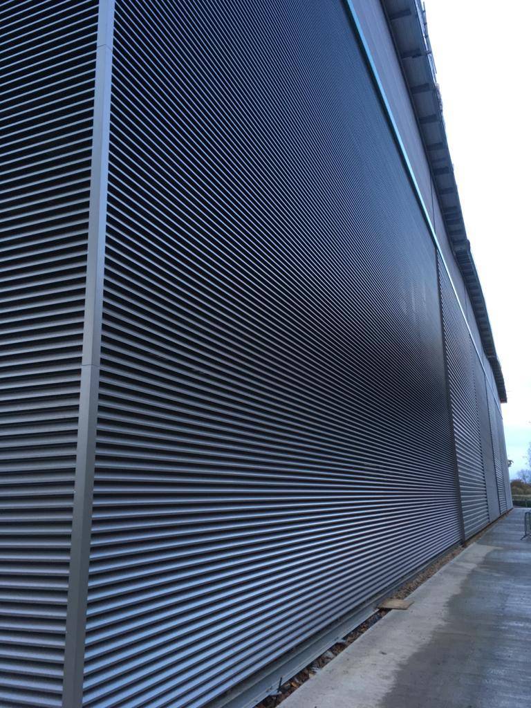 VEGA Continuous Performance & Weather Louvre Walls