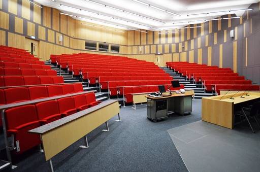 Vario C9 with fixed desk - Lecture Theatre Seating