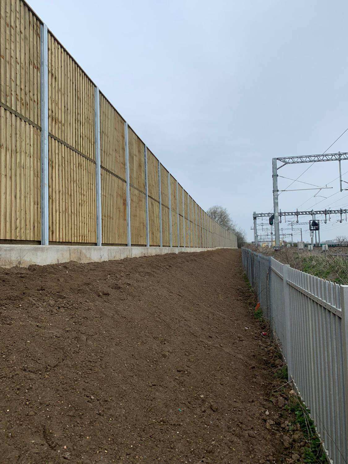 NATURALSoundBlok Timber Reflective Acoustic Fence - Timber Reflective Barriers