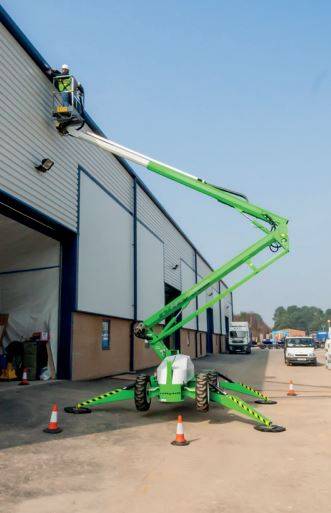 SD170 4x4 - Cherry picker