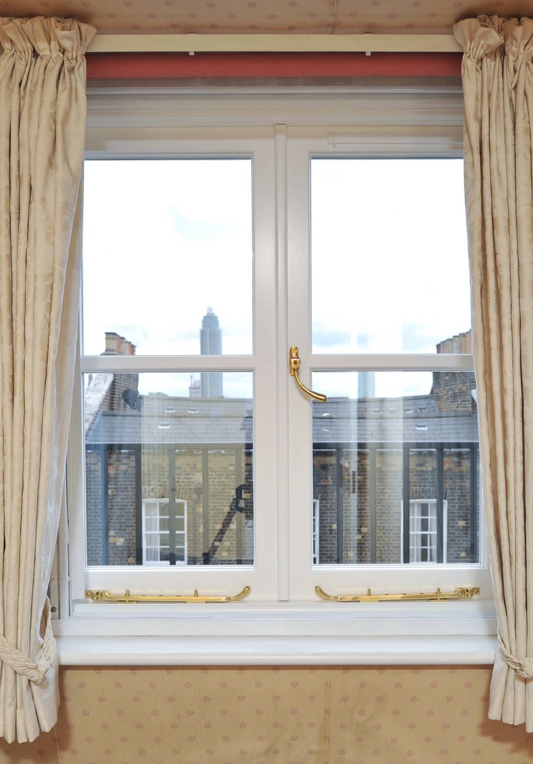 Timber Casement Window - Wooden casement window