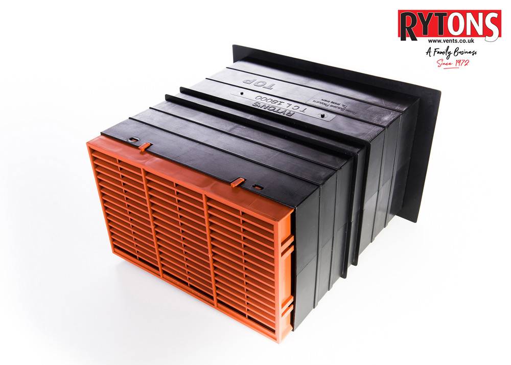 Rytons 9 x 6 Acoustic AirLiner® Set with Flush Louvre Ventilator Range