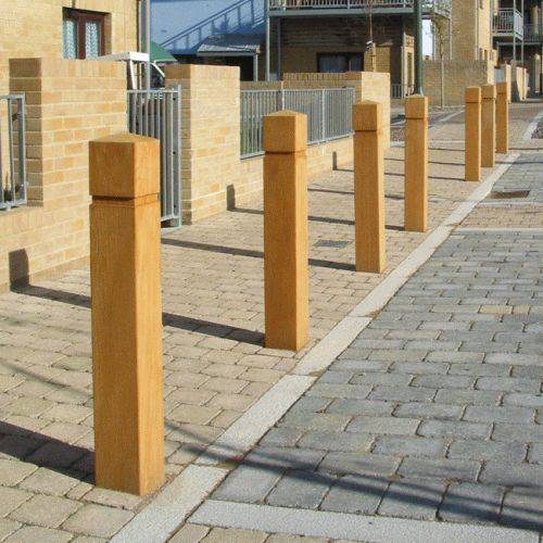 Epping Timber Bollard