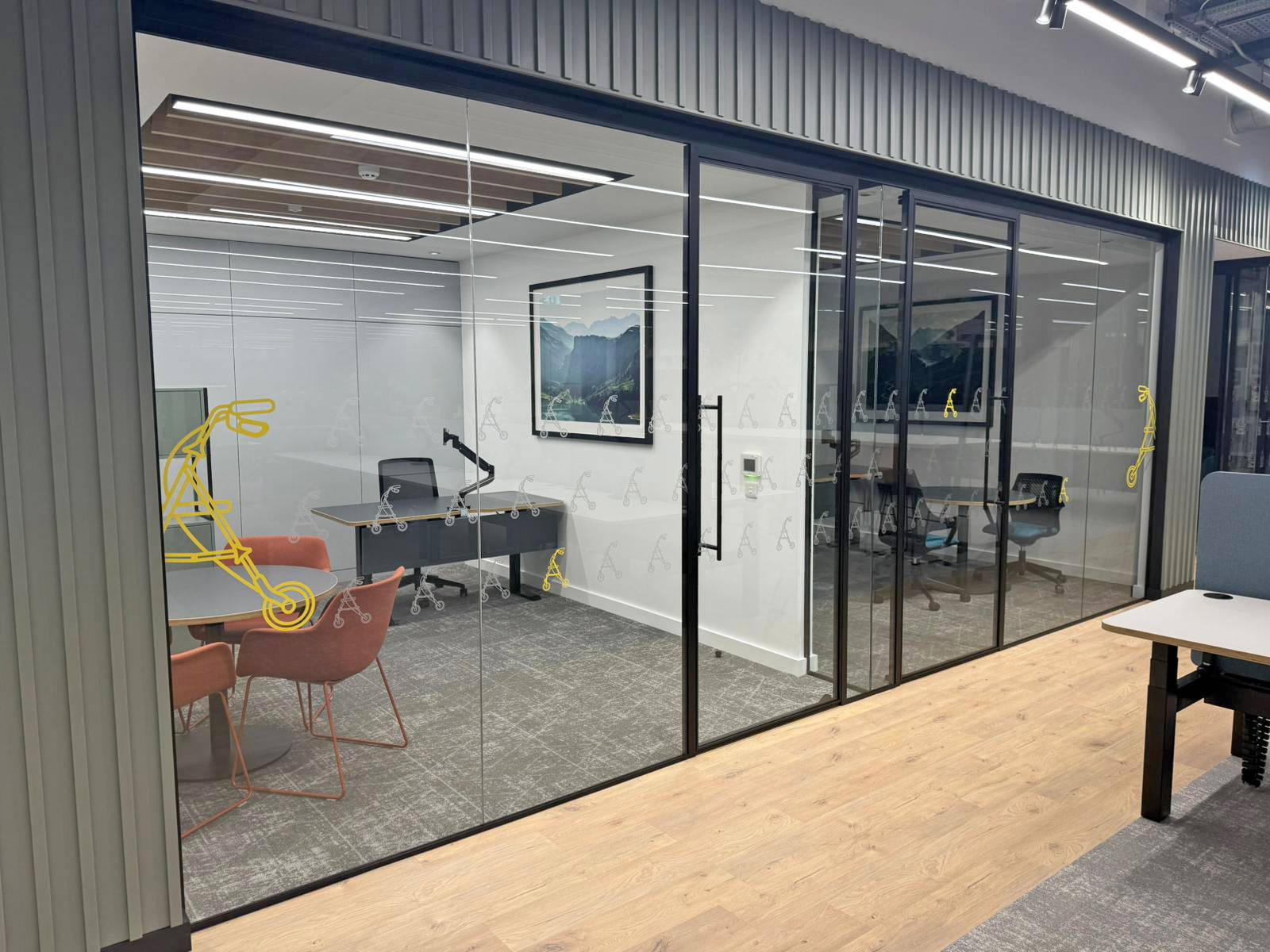 Silence Single Glazed Partitions - Office/ Meeting Space Partition Systems