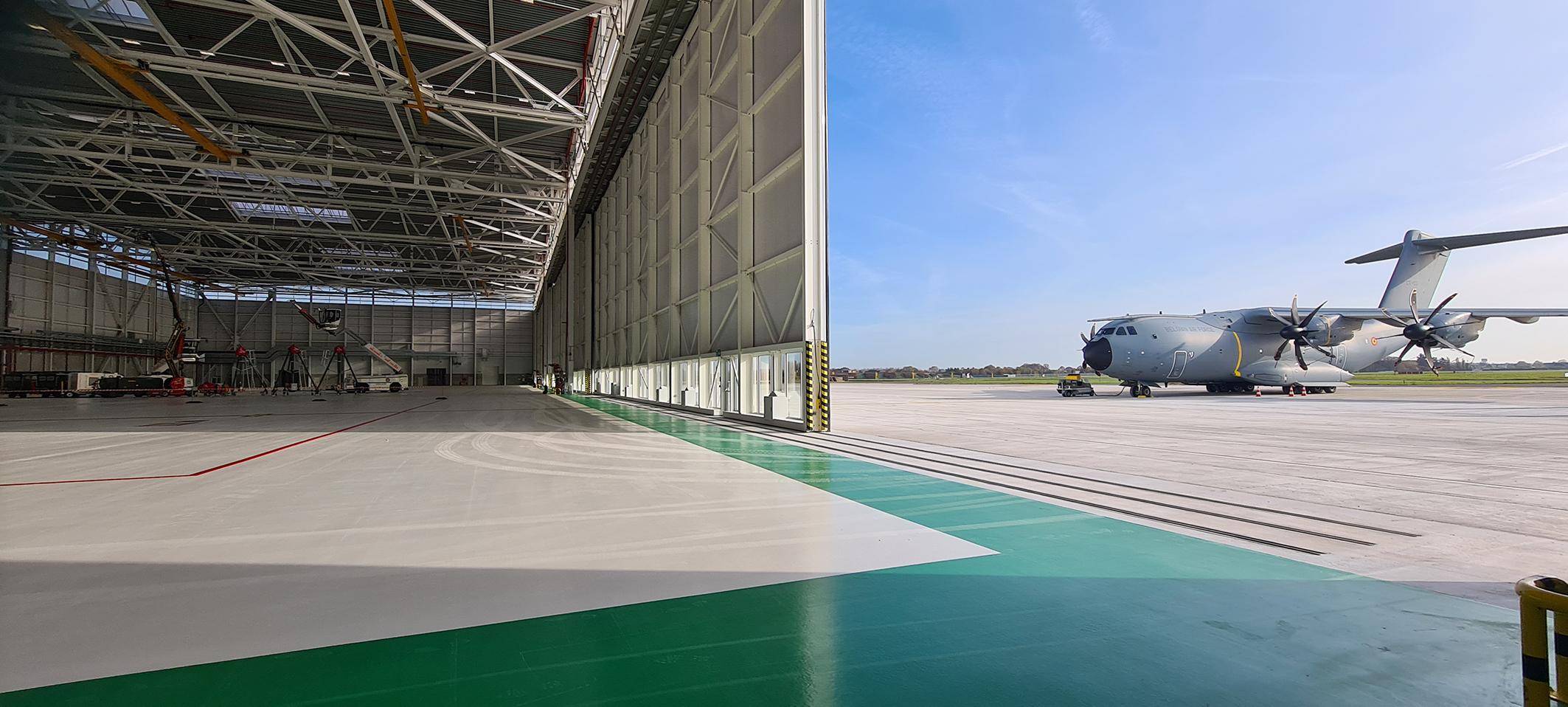 126-SBR - Straight Sliding Aircraft Hangar Doors