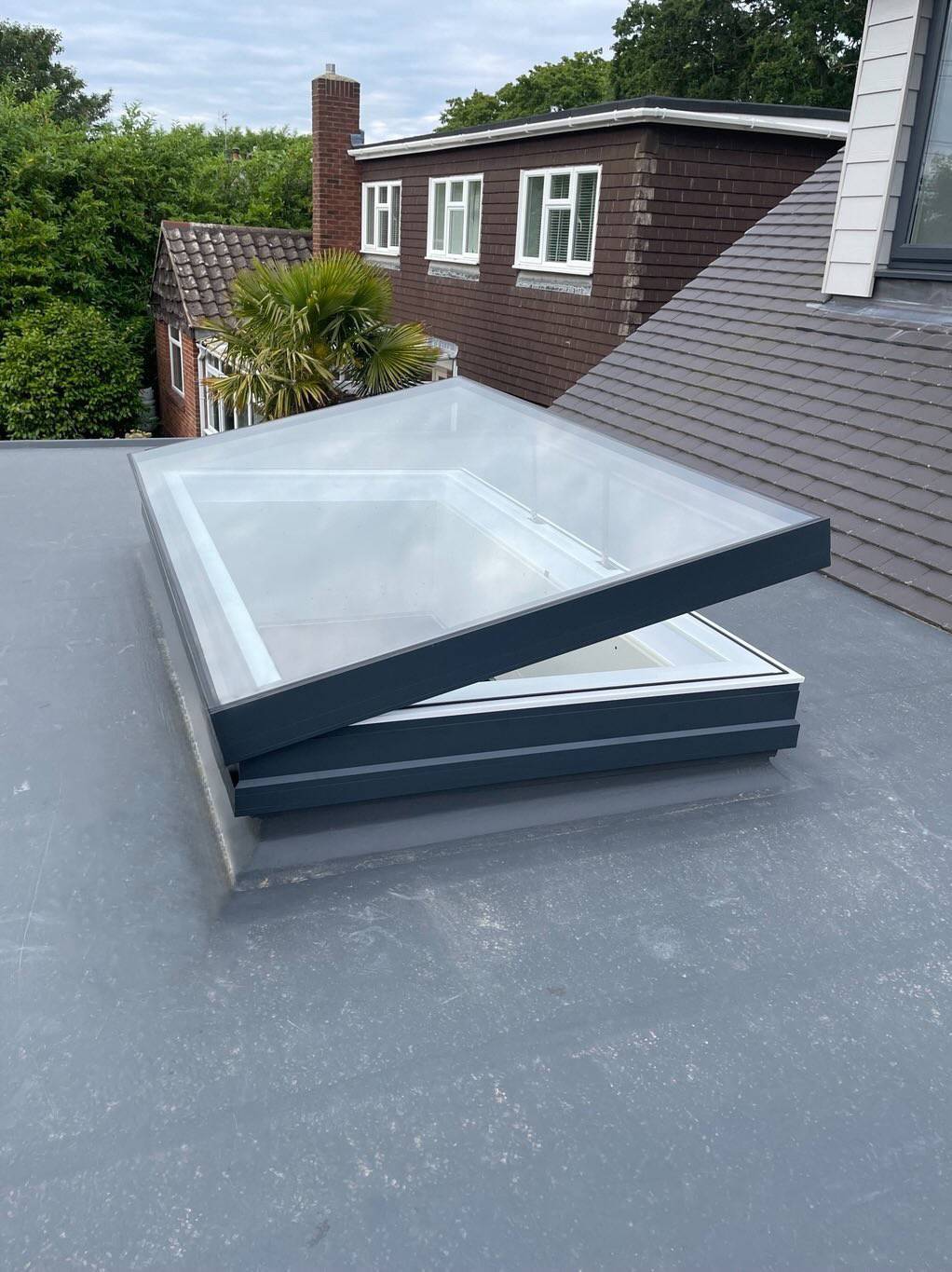 Skyway Electric Hinged Flat Glass For Ventilation  - Glass Rooflight