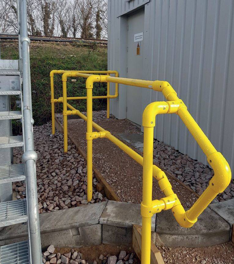 Dura Key Clamp Handrailing - GRP safety key clamp handrailing
