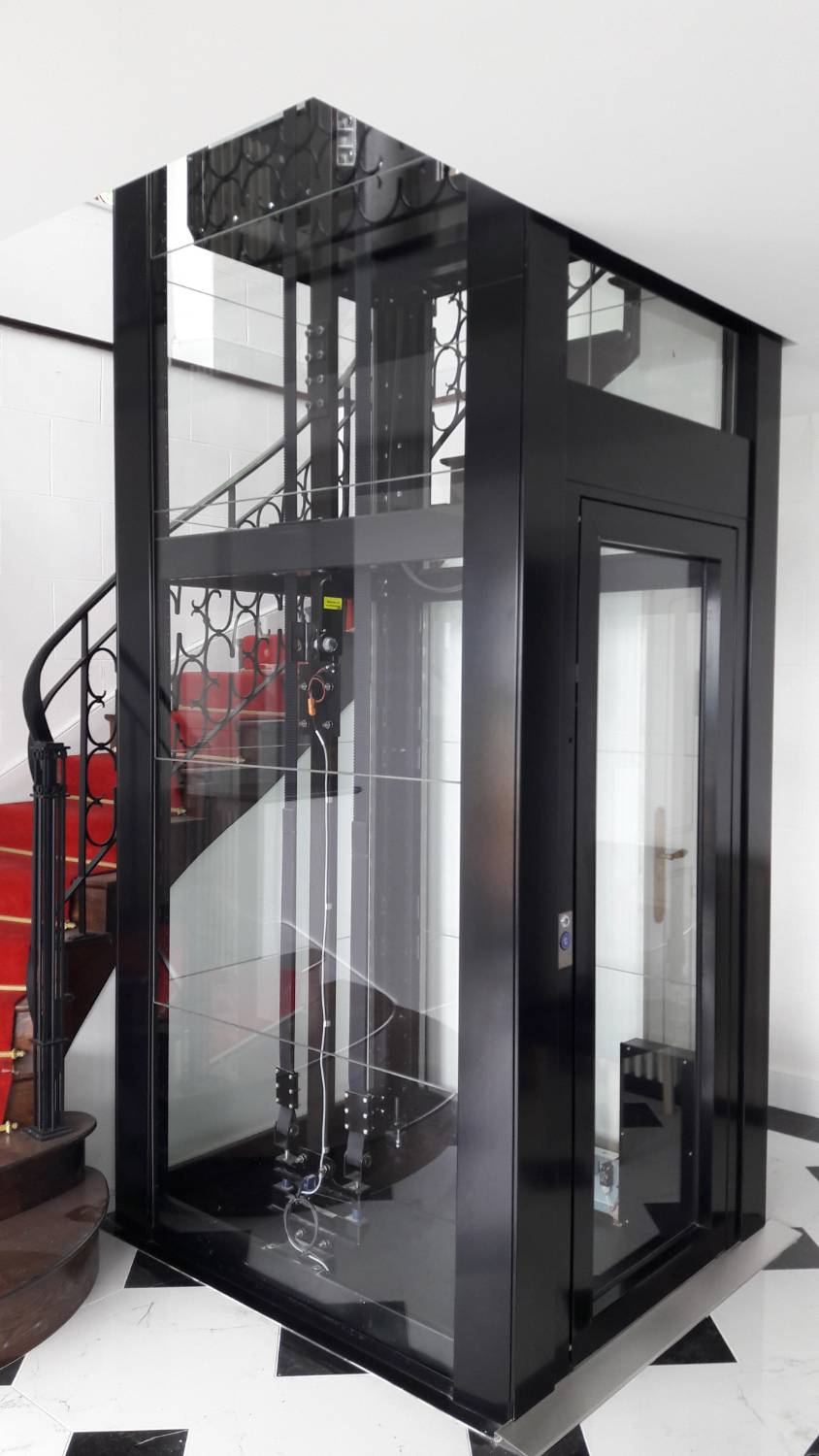 Shorts -Disabled/Wheelchair Platform Lift from Ermhes -VivaliftEN81-41