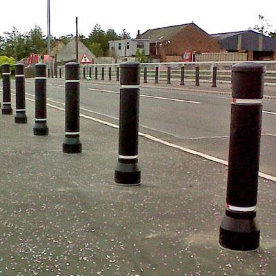 Neopolitan™ Guardsman 20 Bollard - Anti-Ram Raid Bollard