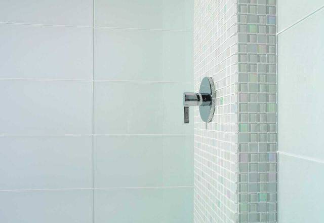 Sanbath Cube And Wave Shower Unit