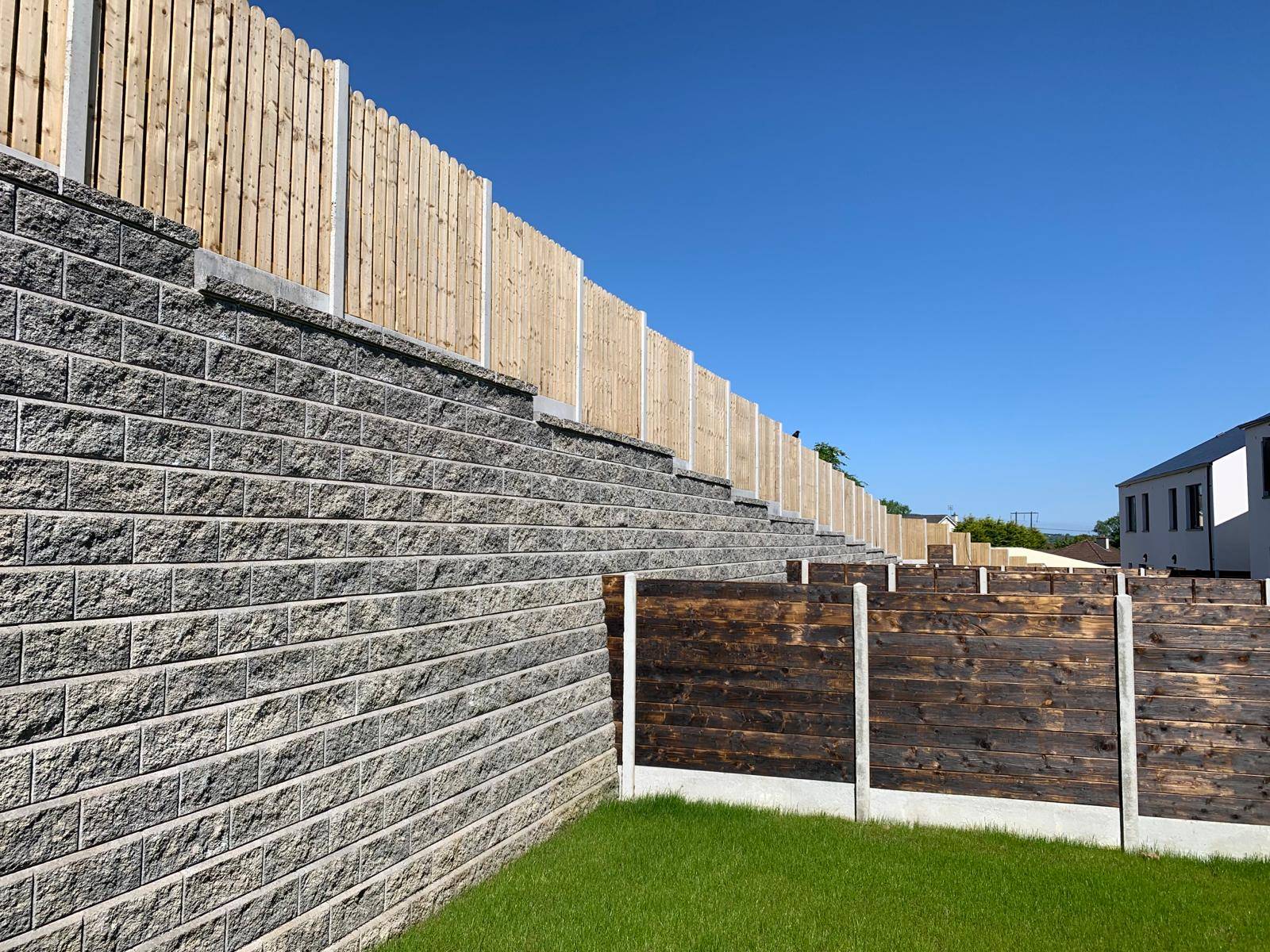 Allan Block Retaining Wall Classic Six Degree setback Block -&nbsp;Precast concrete interlocking blocks