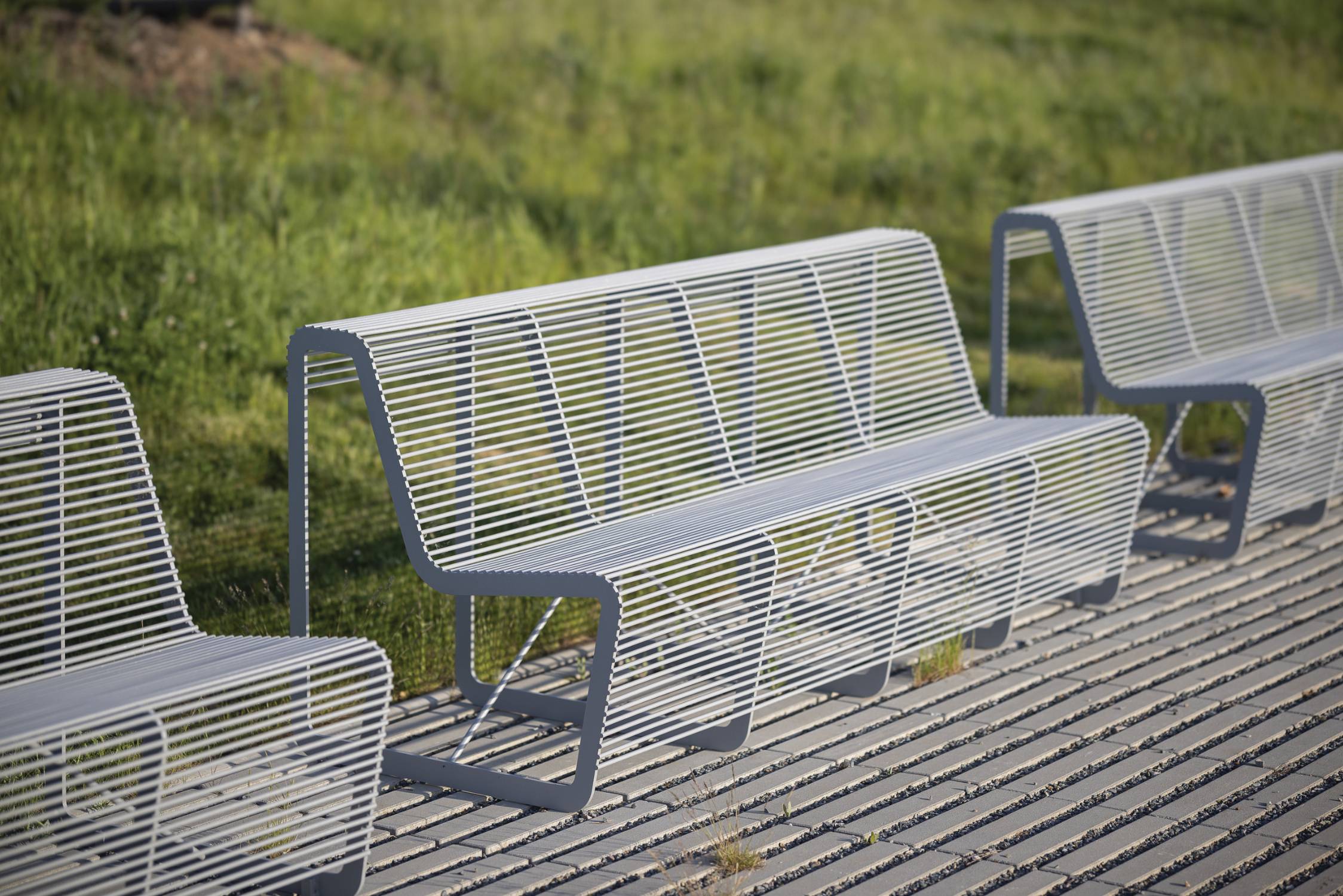 Limpido Bench - Outdoor Seating/ Benches