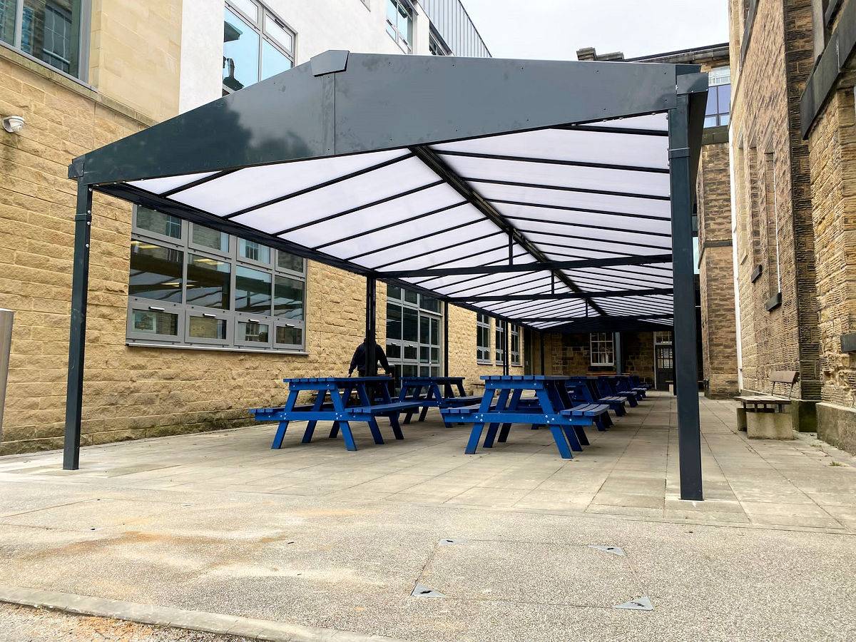 Ullswater APEX Free Standing Canopy