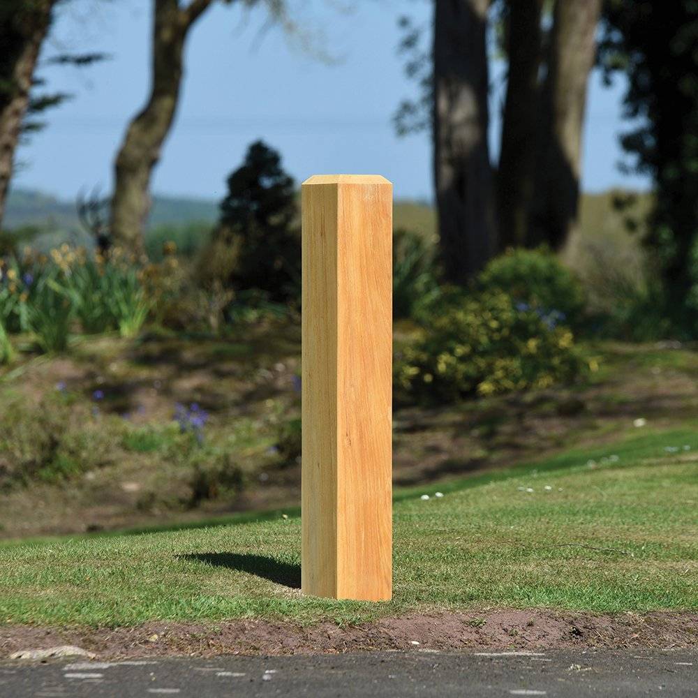 Timber Bollard