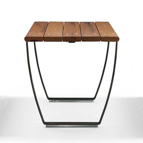 Nuvola Table