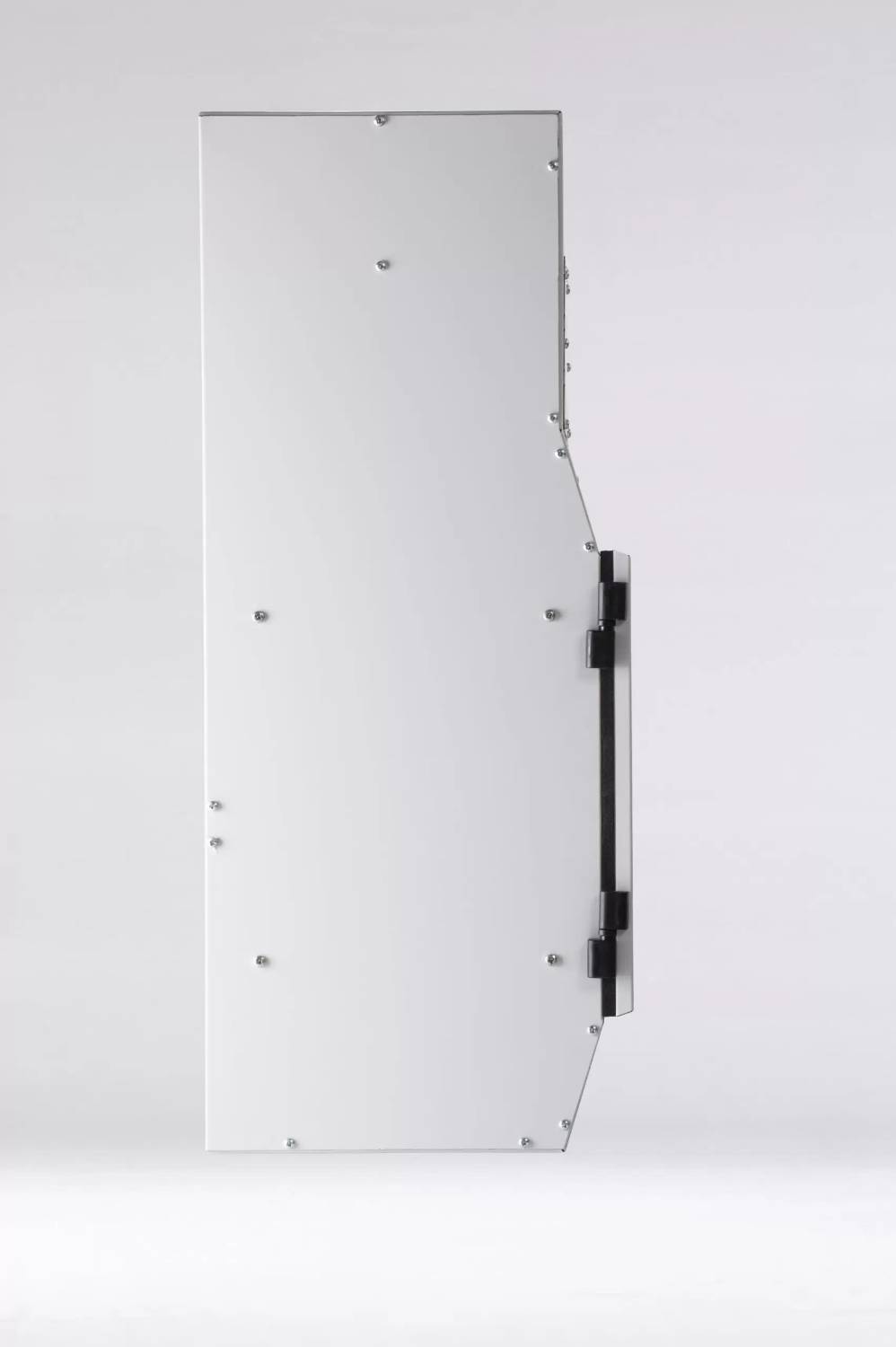 Sanuvair S300 - Standalone UVC air disinfection unit