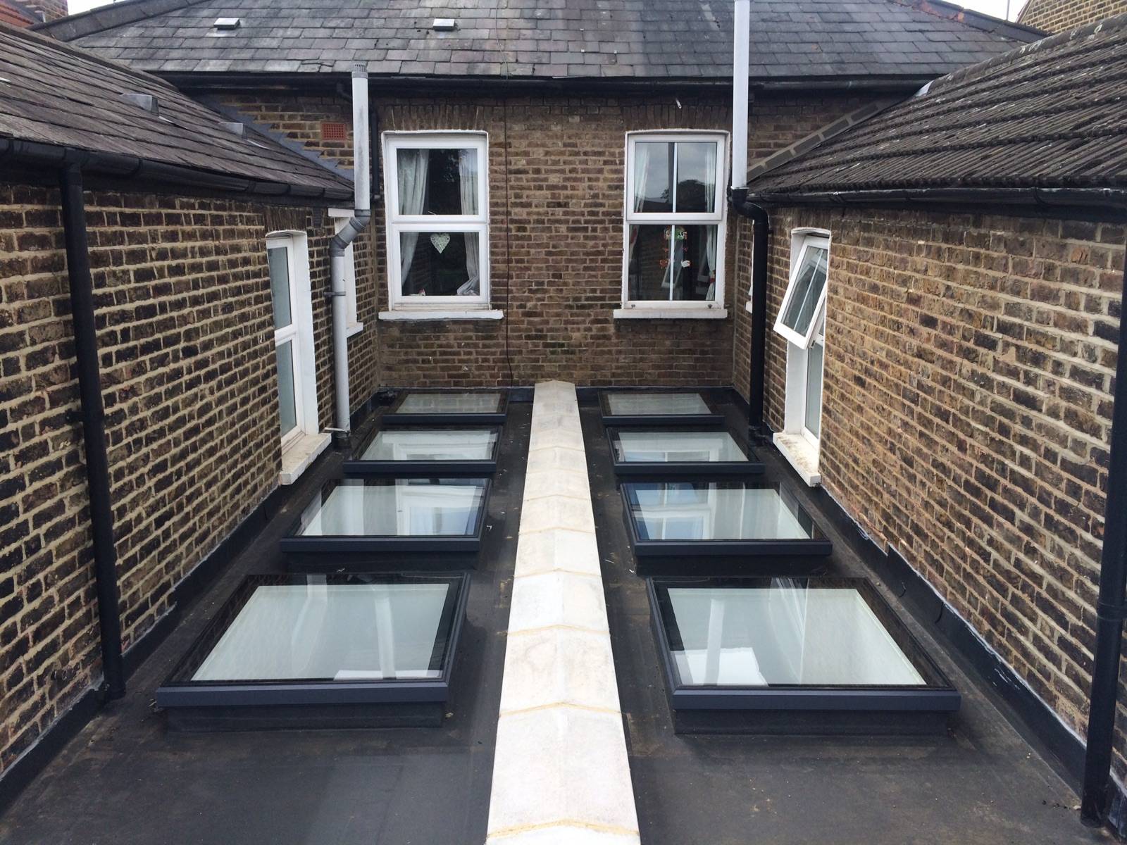 Flat Rooflight - Fixed, Continuous/Multi-pane, Opening & Walk-on 