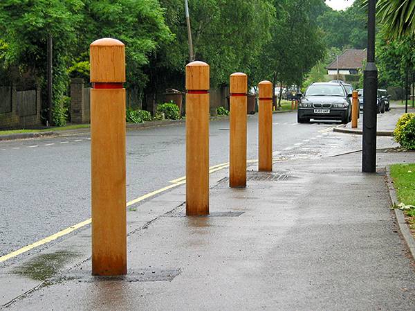 Ashdown Timber Bollard