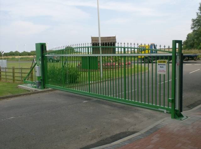 Type 3 Electric Sliding Gate