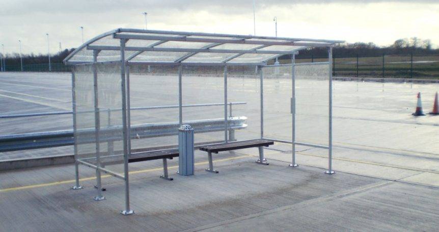 IAE Longton Smoking Shelter