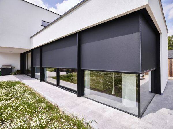 Solar Shading External Roller Blind Fixscreen® - Screen Roller Blind