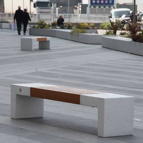 Giada Bench