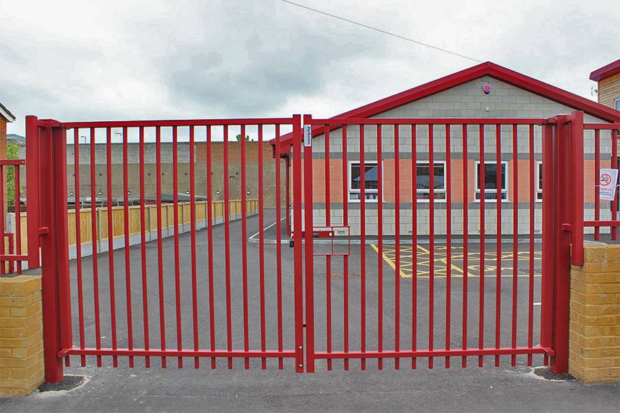 Sentry® Gates - Vertical Bar Gate