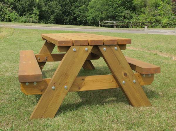 Stark Picnic Table