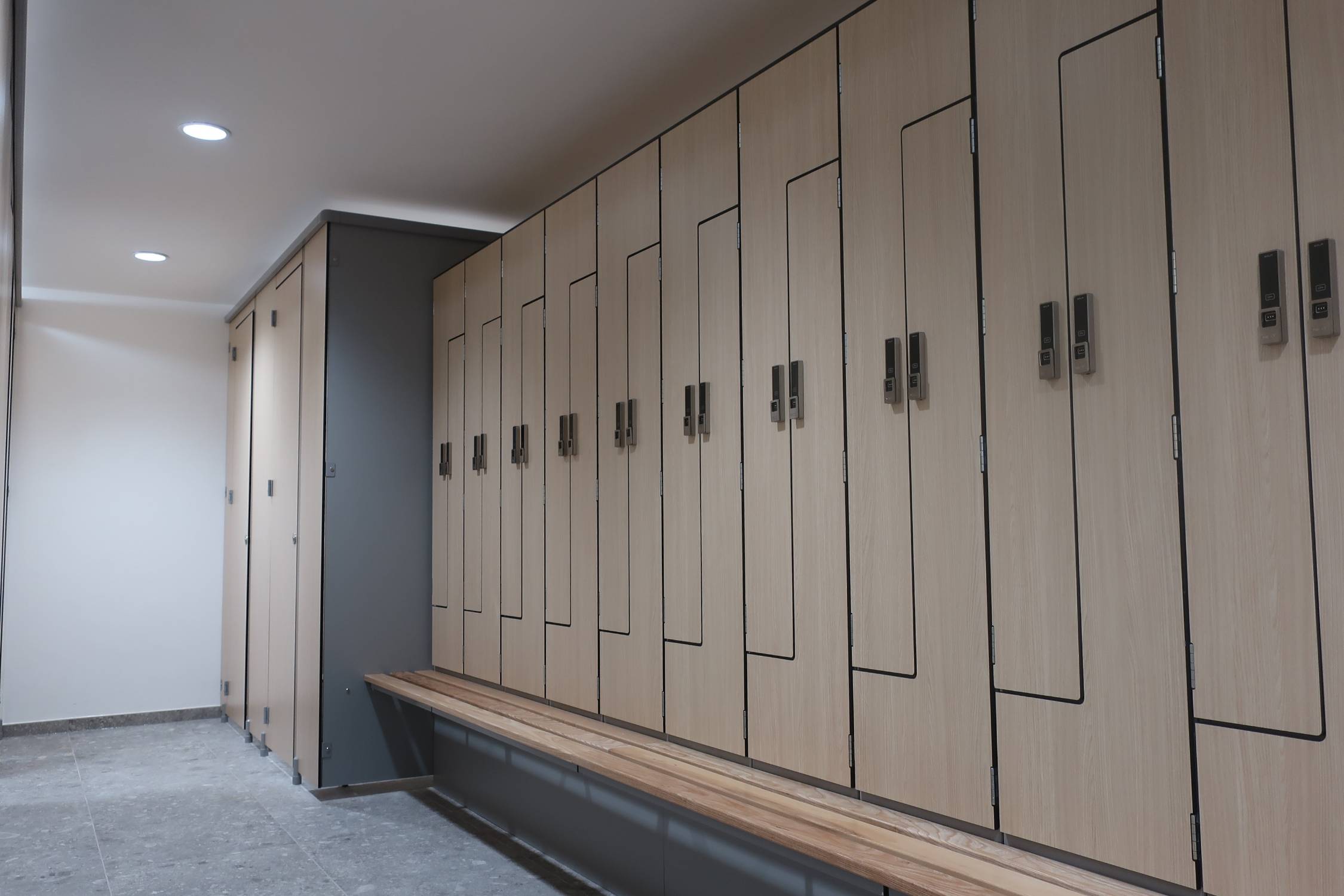 Z Lockers - Wet Area 