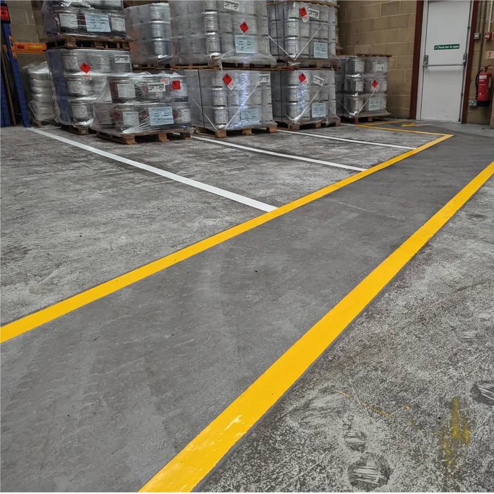 EliteLine Q920 Polyaspartic Line Marking Paint