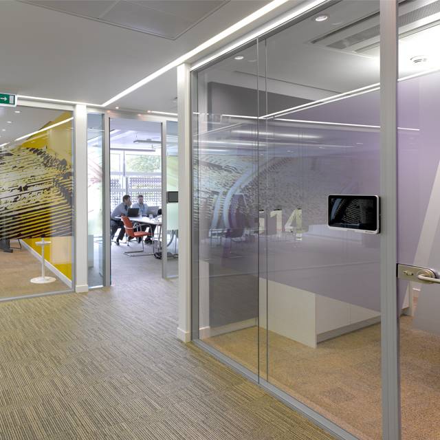 Planet | Pure 100 | 100mm Slimline Relocatable Acoustic Frameless Offset Single Glazed Glass Partition Panel System