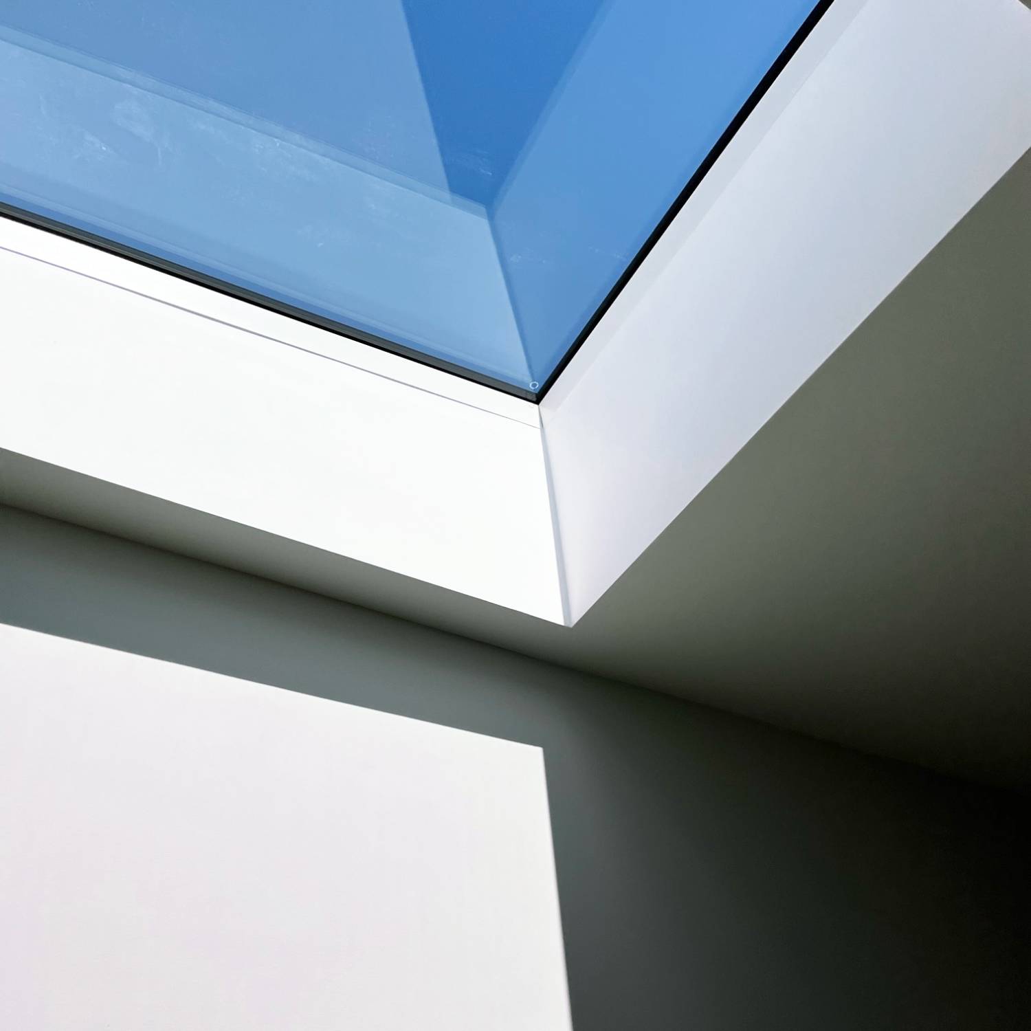 EOS97 Opening Flat Glass Rooflight - Rooflight