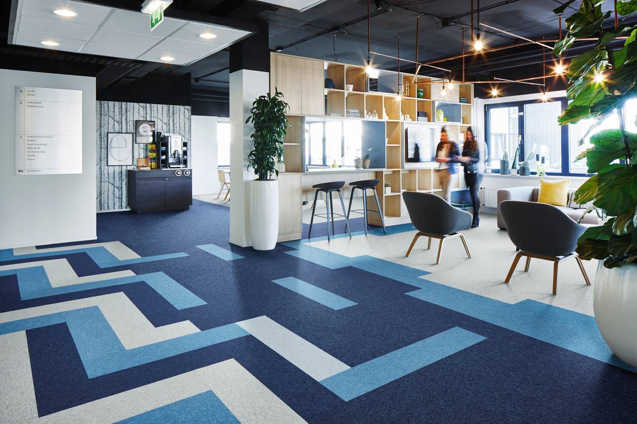 Tessera Layout Planks - Tufted carpet tile | Forbo Flooring Systems ...