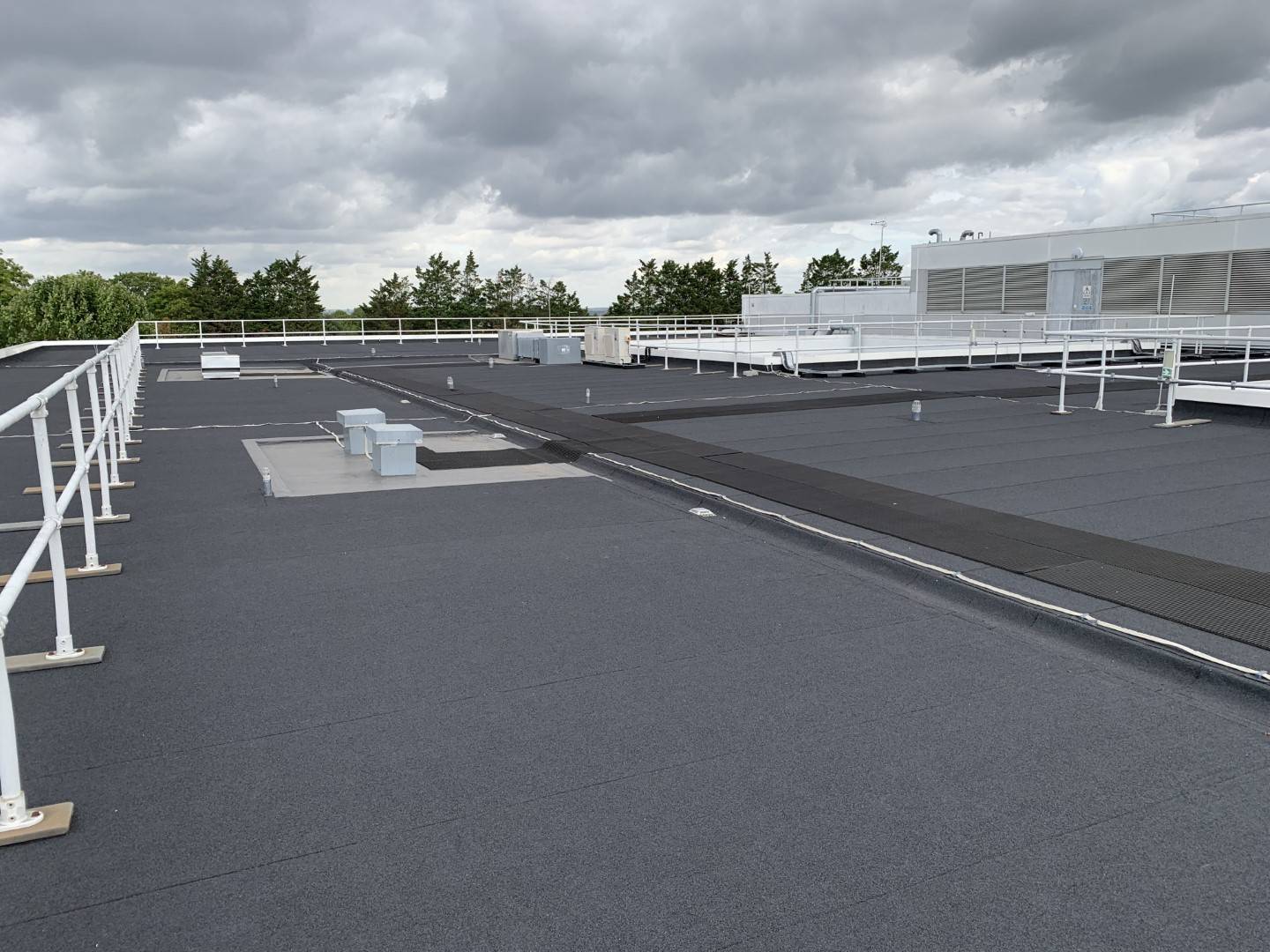 Two-Layer Torch-Applied Bituminous Membrane (Felt) Roofing System - IKO ULTRA Gold 20 - Built-up Flat Roofing System