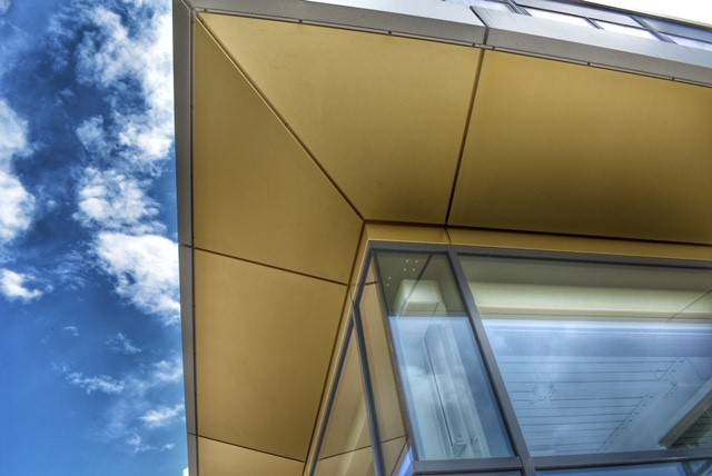 Vantage® DF (Discreet Fix) Rainscreen System - Rainscreen Cladding System