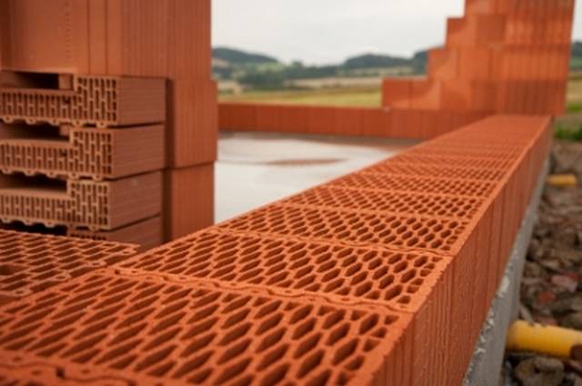 CASEA bauprotec SLP – Tanking & Plinth Render - Lightweight Sand and Cement Render