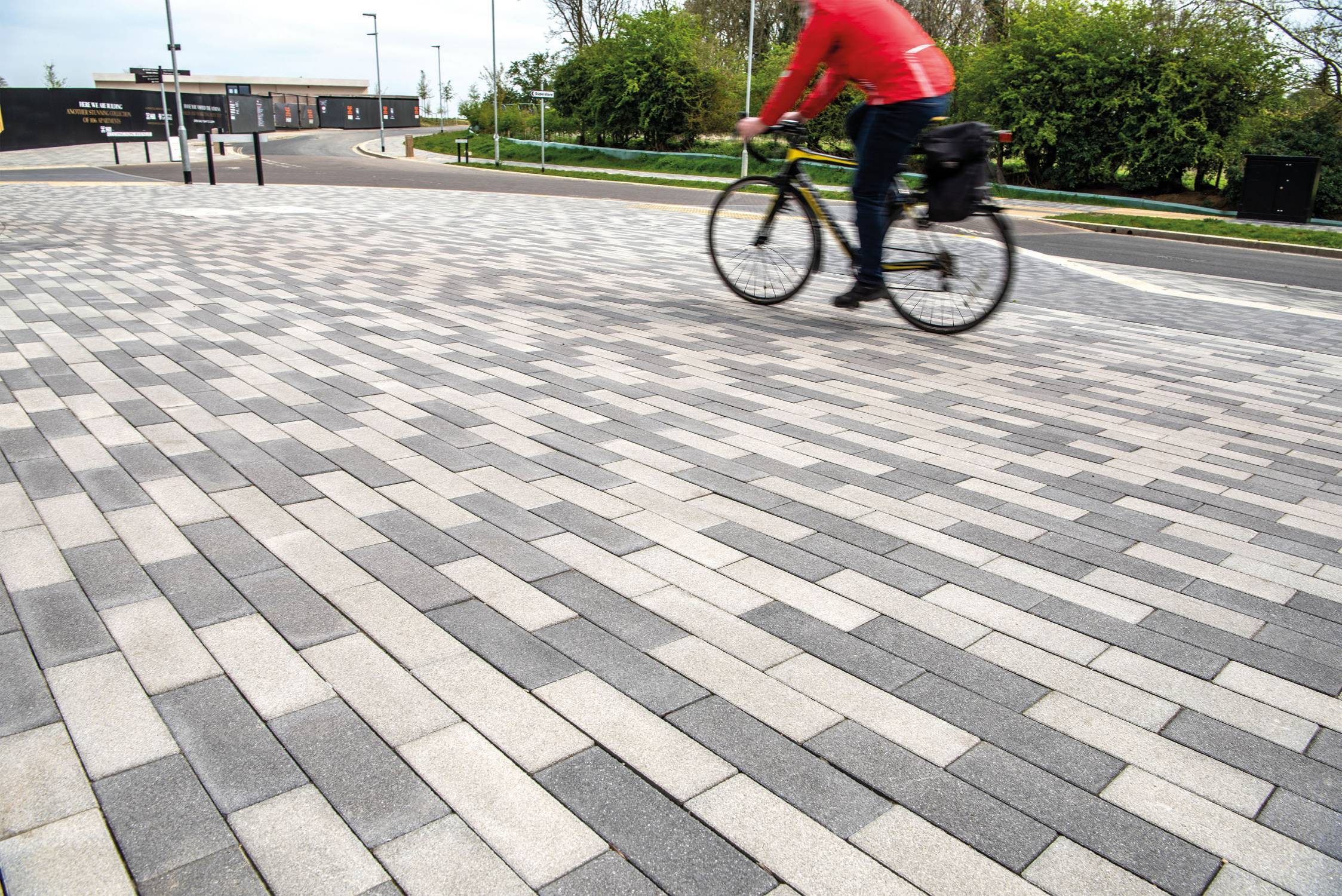 BRADSTONE Stonemaster  - Modular Concrete Paving Units