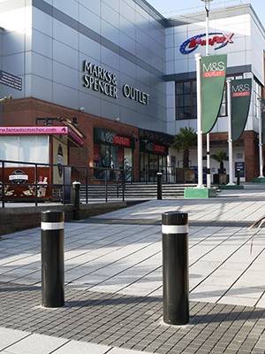 PAS 68 - Counter Terror Bollard CT40 273mm - Bollards