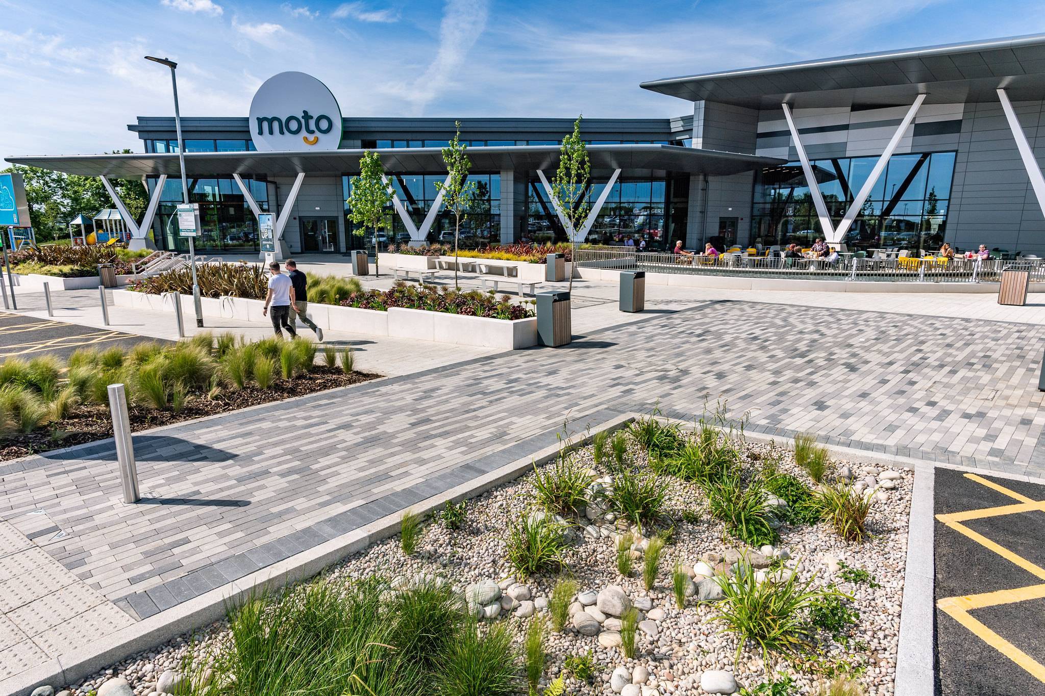 BRADSTONE Stonefleck  - Modular Concrete Paving Units