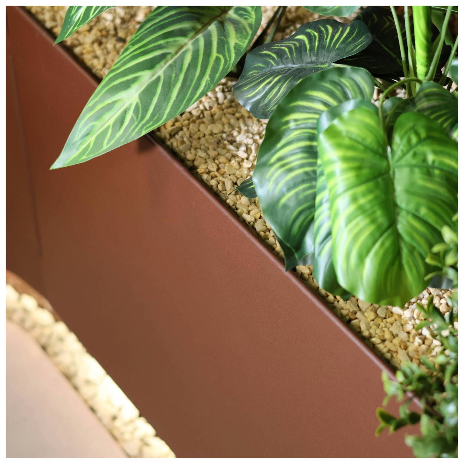 Erban Raised Planter Edge